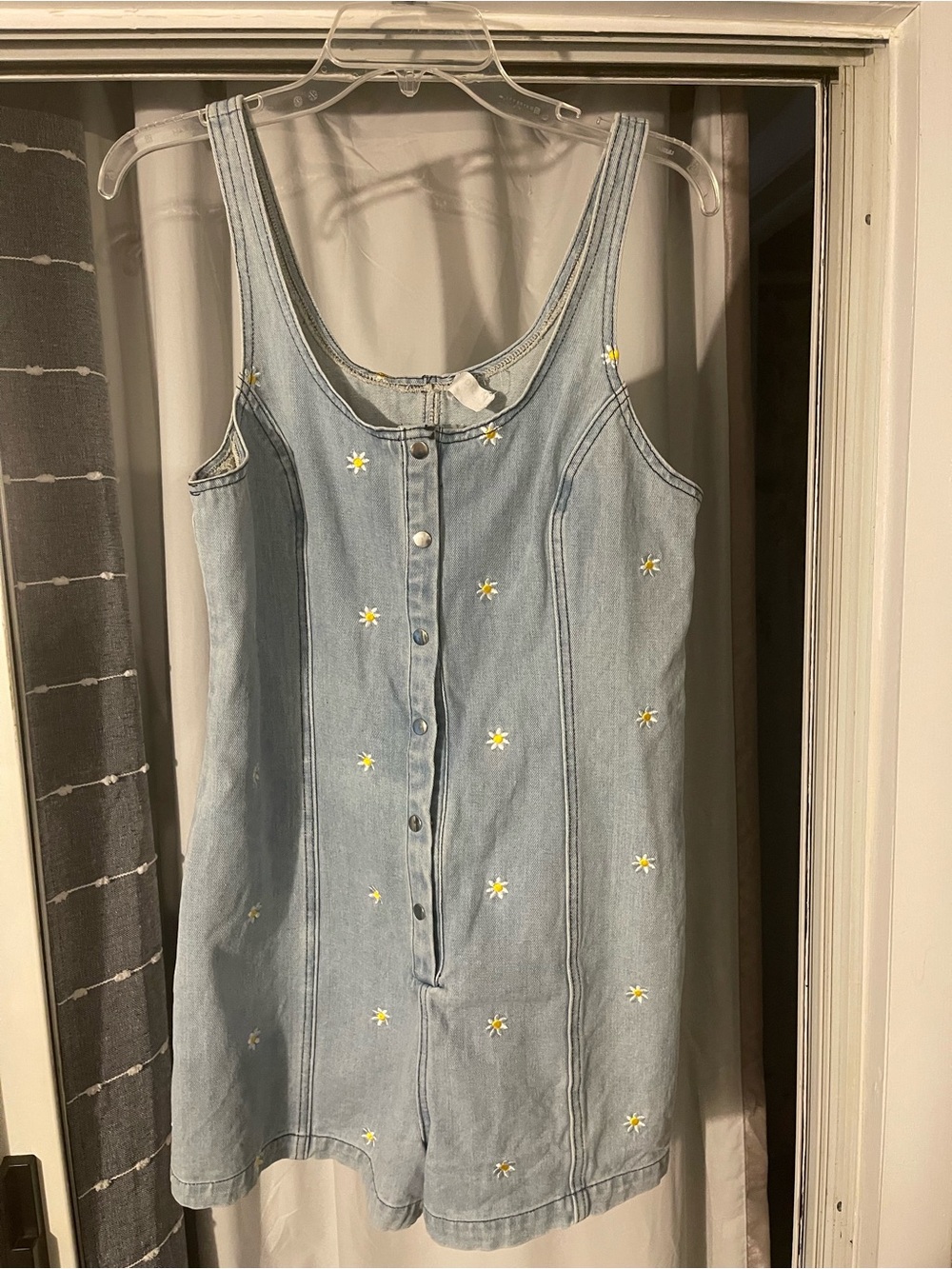 Storia Light Blue Denim Short Overalls with Daisy Embroidery
